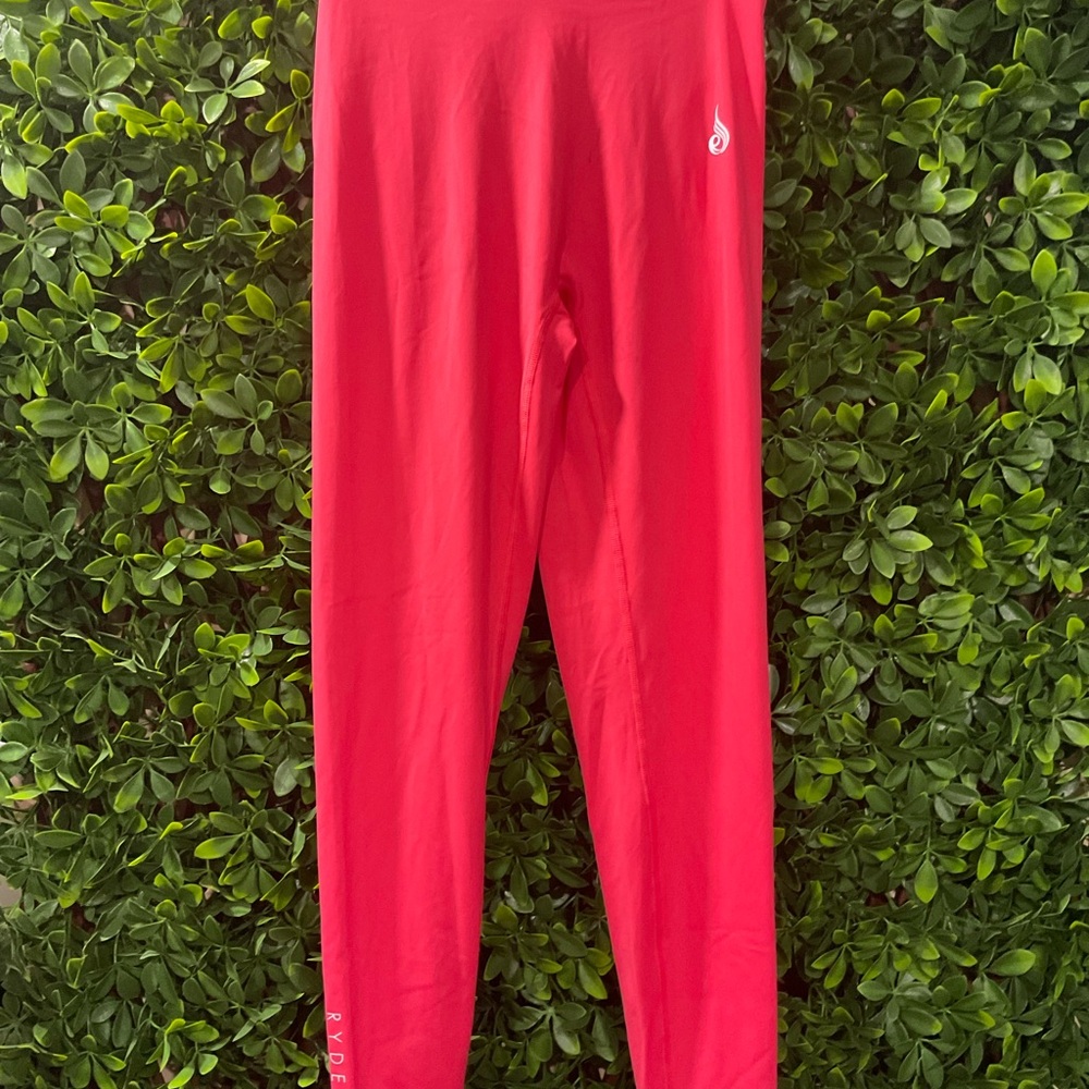 BNWT Ryderwear NKD V Scrunch Leggings Form-Fitting Athletic Bottoms Size Small